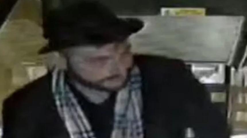 Gece kulübünde korkunç taciz! Kadın müşterinin göğsünü ısırdı... Her şey saniyeler içinde yaşandı