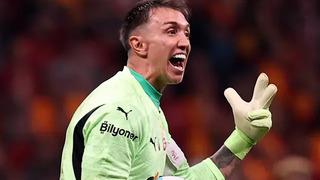 Galatasaray, Fernando Muslera'nın yerine sürpriz bir kaleci alıyor! Yönetim ters köşe yapıyor...