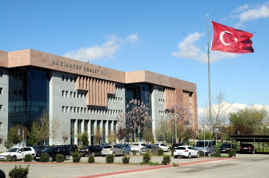 GURULTU-YAPTIGI-GEREKCESIYLE-EMIRI-OLDU_423034_124784