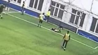 Aksaray'da acı olay! 18 yaşındaki genç, futbol oynarken kalp krizi geçirerek yaşamını yitirdi