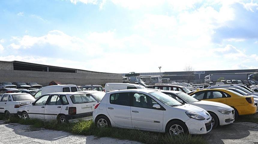 20 milyon dolar hurdaya döndü! Yediemin otoparkındaki arabalar satışa çıkıyor! 
