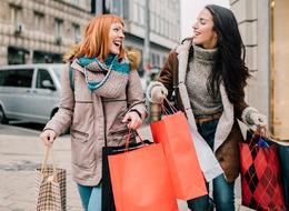 "Yüzde 100 indirim olamaz" dedi! Alışveriş çılgınlığına TESK Başkanı'ndan uyarı