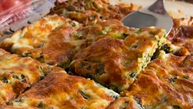 GLÜTENSİZ TARİFLER| Unsuz, bol proteinli: 3 kaşık mercimekten bir tepsi ıspanaklı börek tarifi!