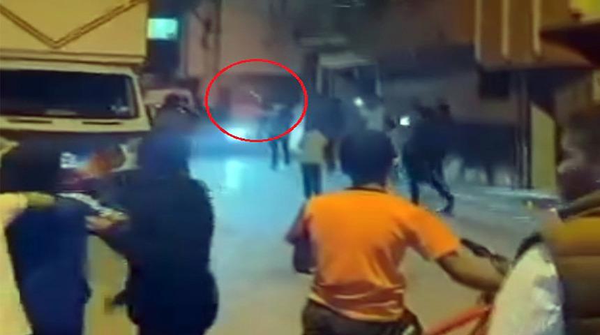 Cezaevinden tahliye olan kişiyi mahallede silahlı kutlama ile karşıladılar! Olay sosyal medyada infial yarattı