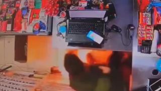 Kış aylarının vazgeçilmezi tehlike mi saçıyor? Isıtıcı marketin ortasında patladı! Etraf kapkara dumanlarla çevrelendi