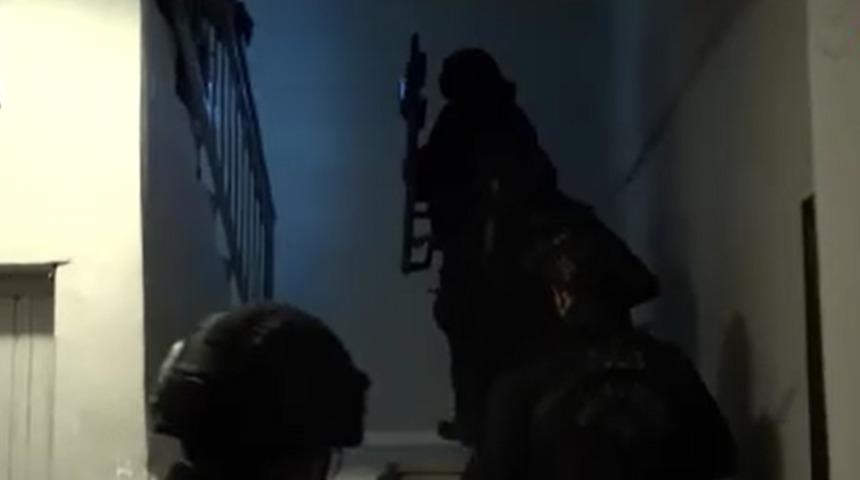 İstanbul'da molotofla çöp konteynerlerini yakmışlardı! Yakalandılar