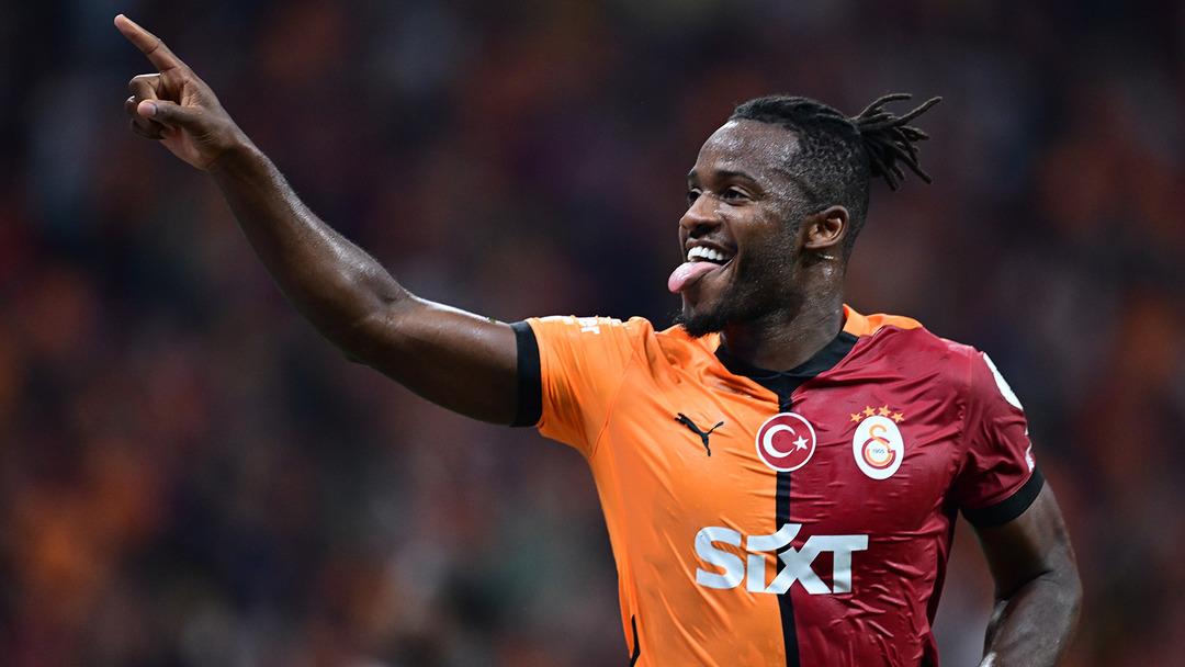 michy-batshuayi-super-lig-tarihine-gecti-qpp1