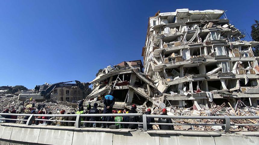 Sözbilir özellikle Doğu Karadeniz'i işaret etti! 'Deprem tehlikesi bilinenden daha yüksek' diyerek 'diri fay' detayını anlattı
