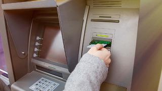 Bankalar ATM'ye yetişemiyor! Son 9 yılda yüzde 11 arttı... Bir tanesinin kasasında 2 milyondan liradan fazla para bulunuyor!