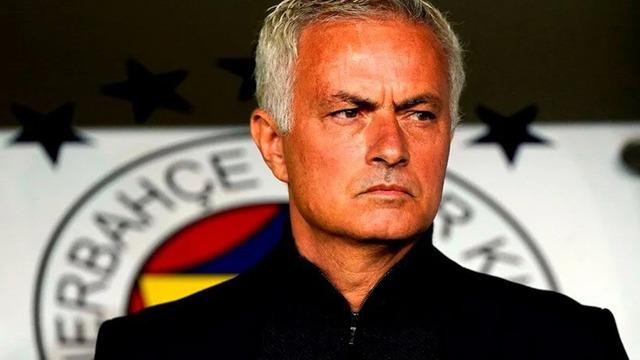 Jose Mourinho, Barcelona'nın bir dönem büyük umutlar beslediği yıldızı elinin tersiyle itti! ''Anderson Talisca'yı istiyorum''