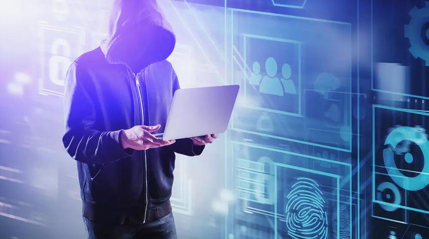 Akademisyenin hayatını kabusa çevirdiler! Adına 9 ayrı bankadan 20 kredi kartı çıkartıldı, kredi çekildi...