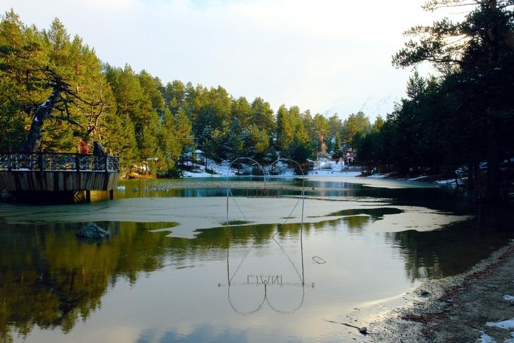 Her açıdan ayrı eşsiz... Danimarka'ya gidemeyen buraya gidiyor! Karın ve ormanın buluştuğu inanılmaz bir manzara G1