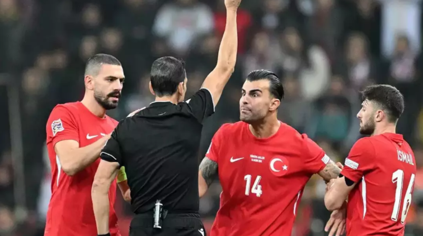 Abdülkerim Bardakcı'dan Milli Takım'a kötü haber! Karadağ deplasmanında yok...