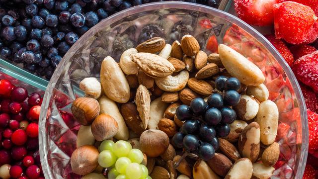 Resveratrol nedir, ne işe yarar? Resveratrol ne için kullanılır? Resveratrol faydaları ve zararları