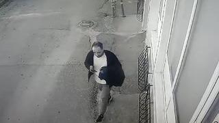 Sokak sokak soyacağı evi arayan hırsız, bungalovda polisle yakalandı! Annesi üzerinden kendisine lüks araba da almış...