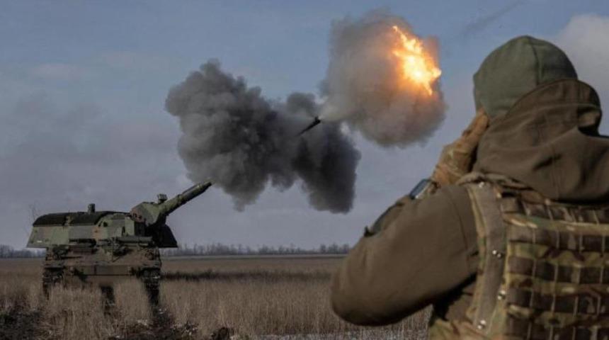 Savaşı körükleyen hamleler art arda geliyor! ABD'den yeni Ukrayna kararı... Savunma Bakanı duyurdu