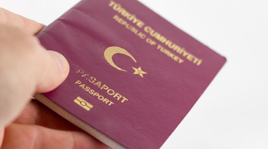 AYM'den pasaport kararı! O düzenlemeye iptal 'Yurt dışına çıkma özgürlüğünü...'