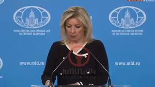 Dünya bu anı konuşuyor! Canlı yayında telefonu çaldı... Rus sözcüye 'Konuşma' talimatı