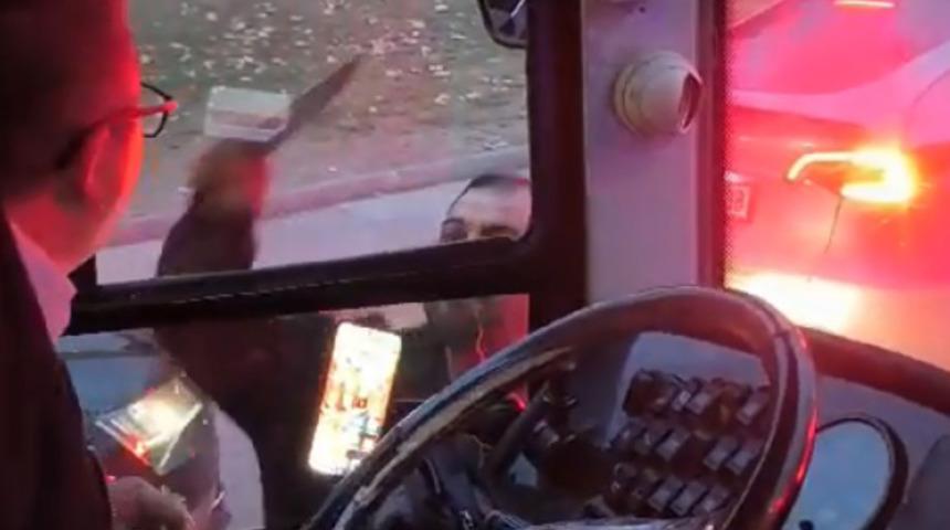 Yer: Ankara! Halk otobüsü şoförüne bıçak çekip, tehditler savurdu 