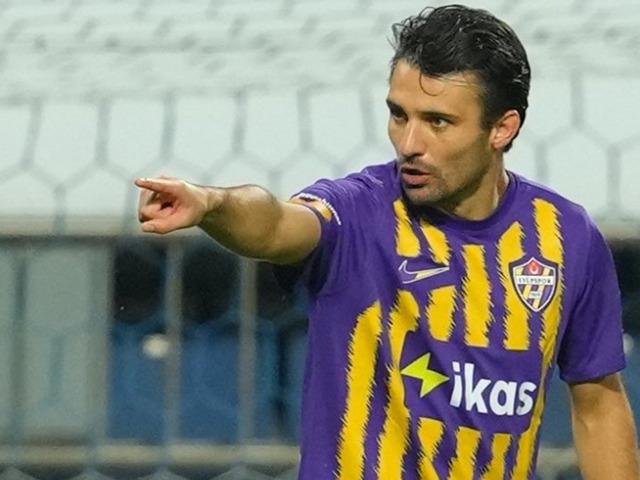 Eyüpspor-Çaykur Rizespor maçında ilginç taktik! Kramponlarının içine tuz ve karabiber döktü! Sebebi sonradan anlaşıldı...