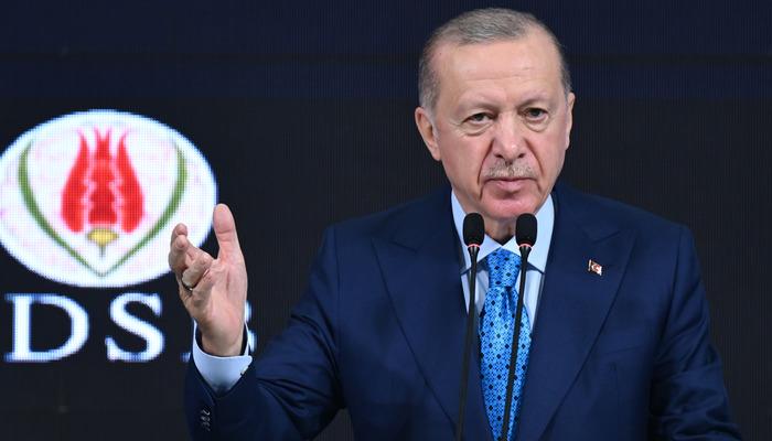 SON DAKİKA | Cumhurbaşkanı Erdoğan "Aşağılık fikirler etrafımızı sarmış durumda" diyerek uyardı. Aile kurumumuz saldırı altında!