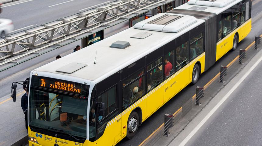 Otobüs, minibüs, taksilerde yüz tanıma sistemi... Bakan Uraloğlu duyurdu! Ulaşımda yeni dönem 2025'te başlıyor