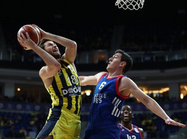 Fenerbah&ccedil;e Doğuş - Anadolu Efes: 100 - 74 2