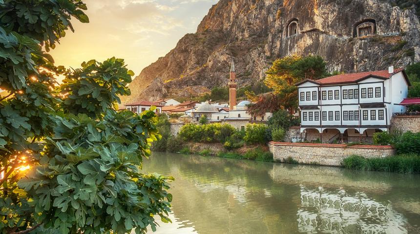 Amasya'nın neyi meşhur? Amasya'nın en meşhur şeyleri, yiyecekleri ve tarihi güzellikteki yerleri
