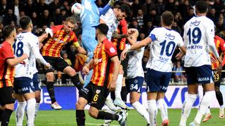 Kayserispor'da Başkan Ali Çamlı'dan Fenerbahçe maçı sonrası sert hakem tepkisi! ''Kafalarında bir şeyler kurmasınlar''