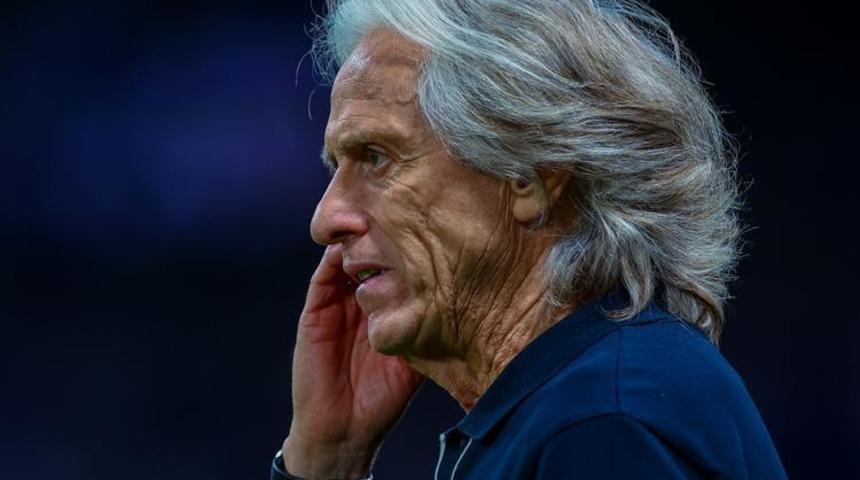 Jorge Jesus 2-0 öne geçtiği maçta şoku yaşadı! Al Hilal'in 47 maçlık serisi sona erdi