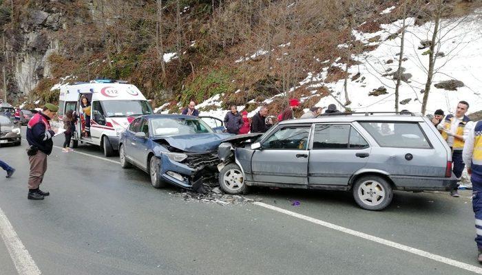 Rize’de trafik kazası: 7 yaralı