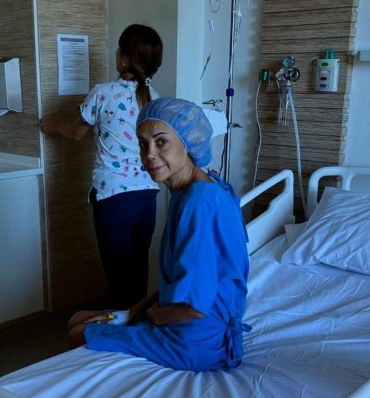 Kanserle mücadele ediyordu! Tanyeli hasta yatağından isyan etti! "Tuvalete gidemiyorum..." G4