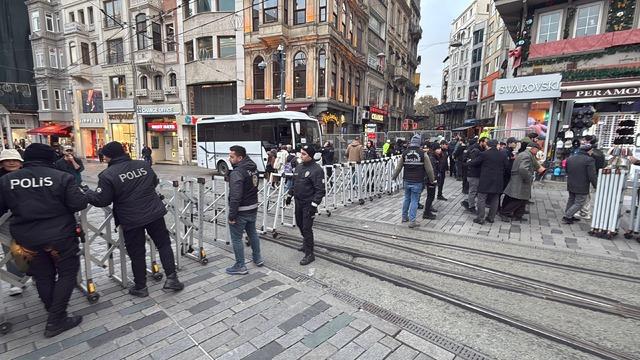 Taksim Meydanı ve çevresi kapatıldı