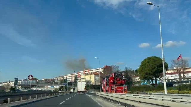 İstanbul'da hastaneden dumanlar yükseliyor! Hastalar tahliye ediliyor