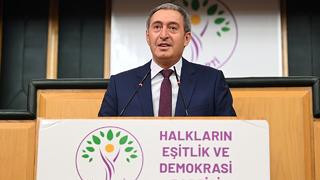 Bahçeli’nin ‘İmralı ile görüşsünler’ çağrısına DEM Parti'den yanıt: Resmi başvuru Adalet Bakanlığında!