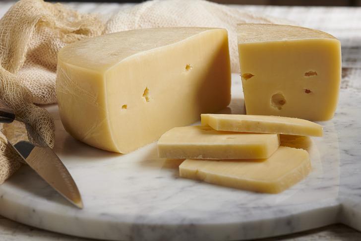 Asla bozulmayan kaşar peyniri saklama yöntemi! Küf oluşumunu engelliyor