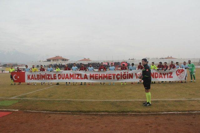 Erzincan’da taraftarlardan 90 dakika Boyunca Afrin’e destek