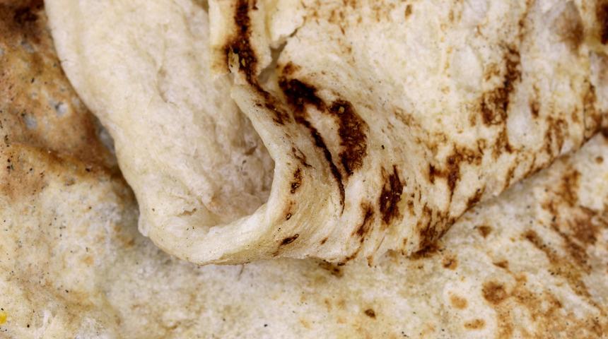 Kurumayan lavaş tarifi: Kurumayan lavaş nasıl yapılır?