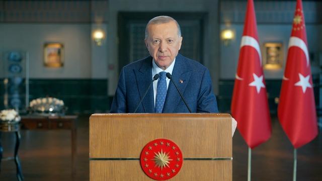 Erdoğan: Ülkemizi küresel üretim üssü haline getirme yolundayız