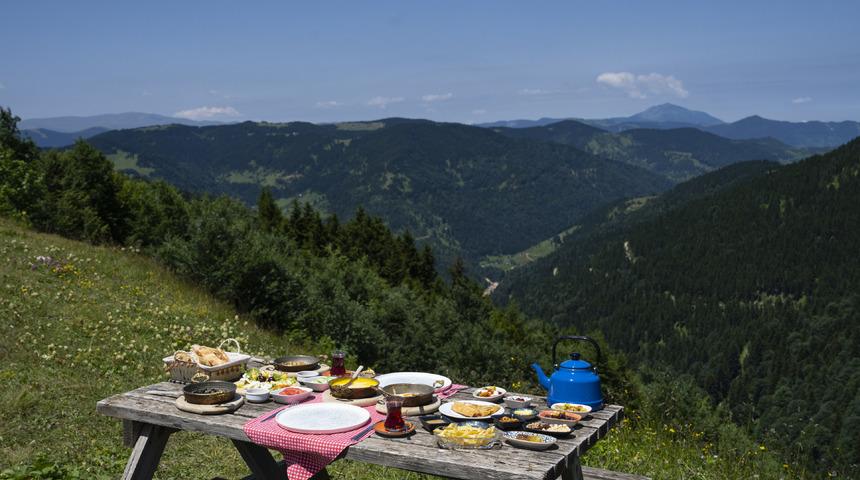 Giresun'un neyi meşhur? Giresun'un en meşhur şeyleri, yiyecekleri ve yemyeşil doğal yerleri
