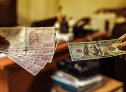 34 TL'ye adeta çakılı kaldı! Merkez Bankası'ndan dolar için ilk sinyal geldi... "Dövize müdahale azalacak" dedi, o şartı açıkladı