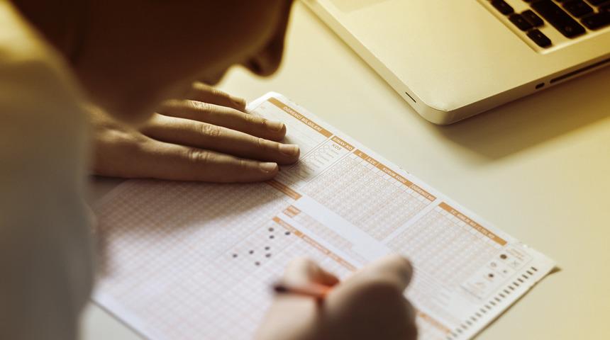 Baraj kalktı, eksi netle üniversiteye yerleştiler! Aralarında burs kazanan bile var