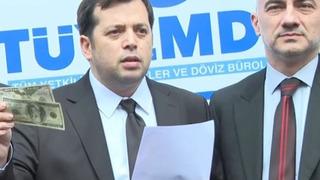 Sahte dolar olayı Türkiye'nin gündeminde! Elindeki dolarları göstererek açıkladı: Merkez Bankası buna bizi pas geçerek nasıl ulaştı