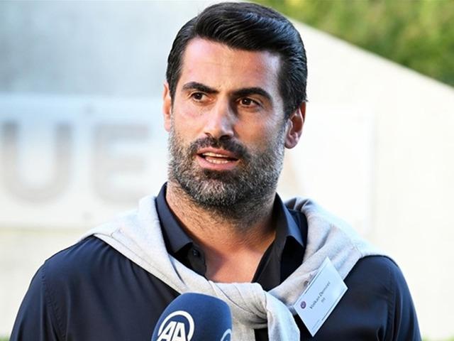 Volkan Demirel ve ekibi yemekte buluştu