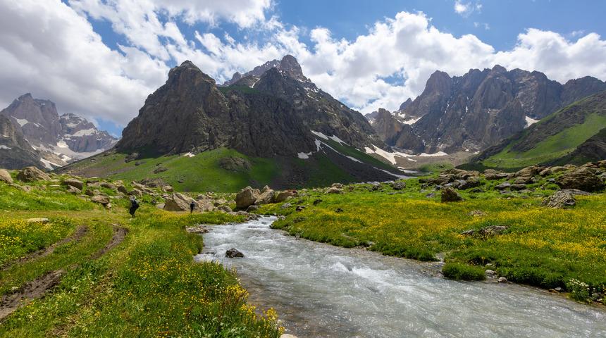 Hakkari'nin neyi meşhur? Hakkari'nin en meşhur şeyleri, yiyecekleri ve zorlu dağlık yerleri