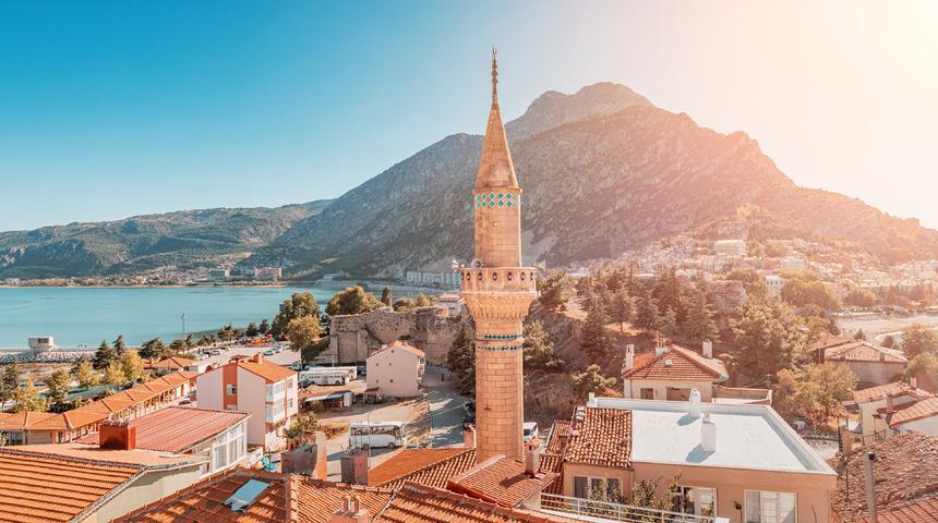 Isparta'nın neyi meşhur? Isparta'nın en meşhur şeyleri, yiyecekleri ve güllerle dolu yerleri