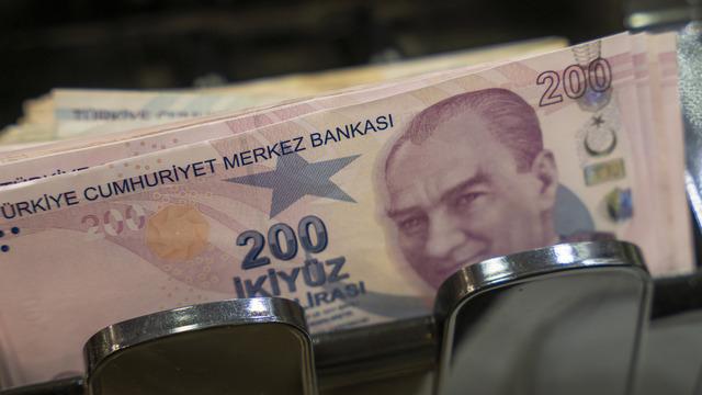 ASGARİ ÜCRETTE 26 BİN 500 İDDİASI | İlk kez gündeme geldi... Erdoğan'ın ekstra bir talebi yokmuş diyerek açıkladı: TÜRK-İŞ yüzde 50 ile masaya oturacak!