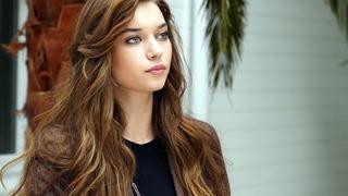 Kendisi yalı dairesinde oturuyor! Yalı Çapkını'nın güzeli Afra Saraçoğlu annesi için kesenin ağzını açtı! Tuttuğu evin kirası dudak uçuklattı