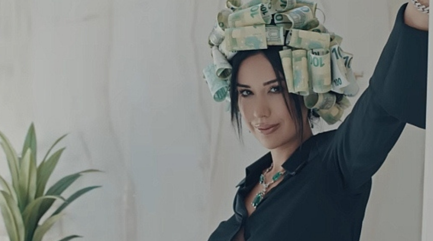 'Geçim sıkıntısı çekiyorum' demişti! Dilan Polat bu sefer de estetik oldu! Ameliyatlı hali ortaya çıktı!