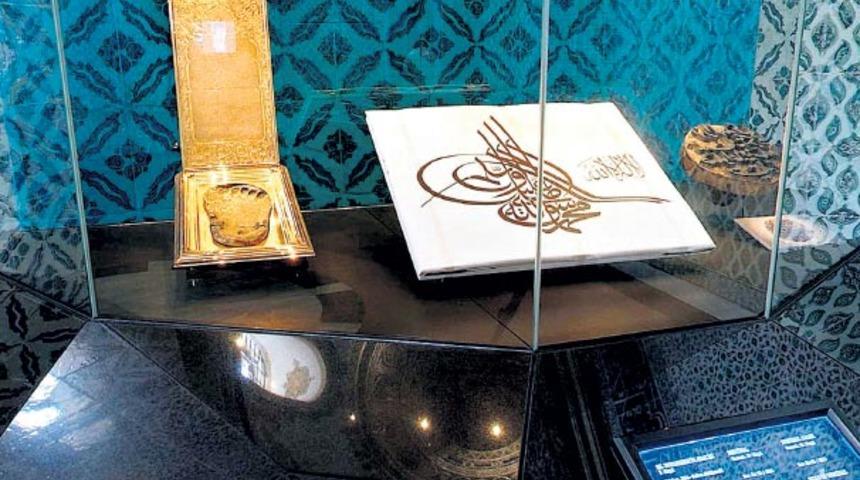 Topkapı Sarayı'nda mini etek ve şort krizi